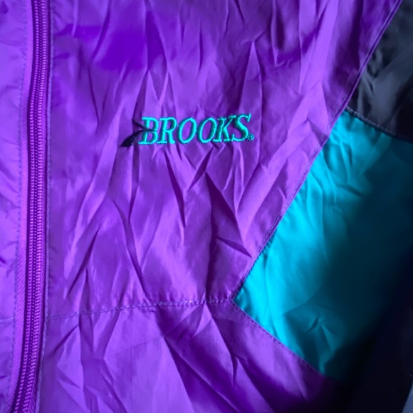 Vintage Brooks Windbreaker - Picture 4 of 11